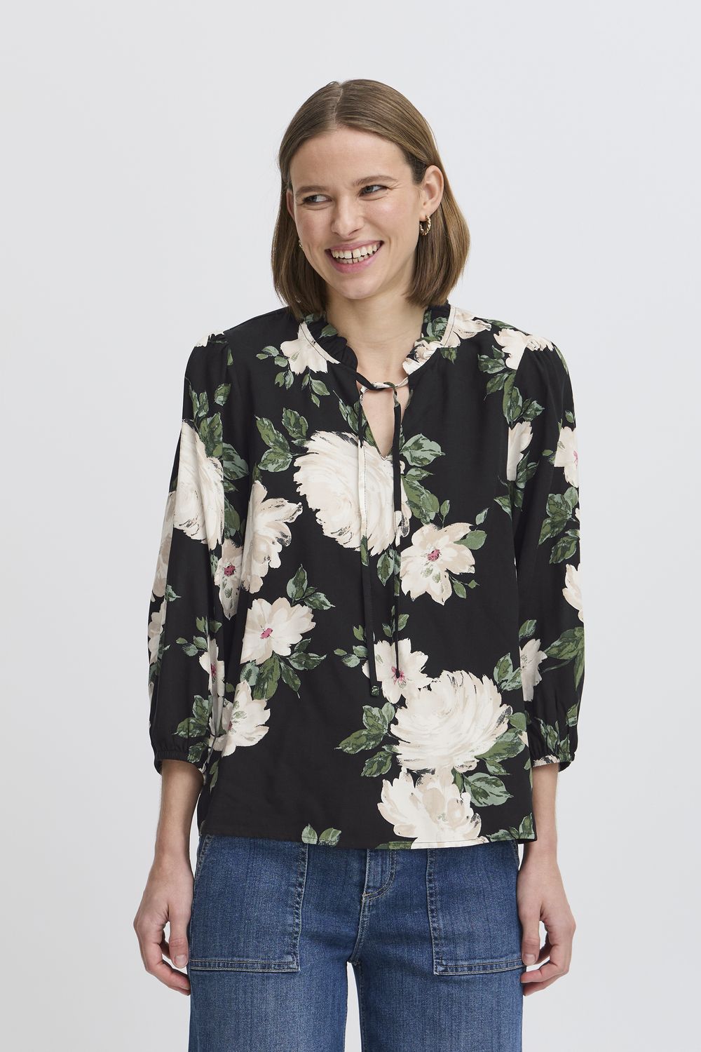B.Young Blouse Viscose / 20816528 Black Roses