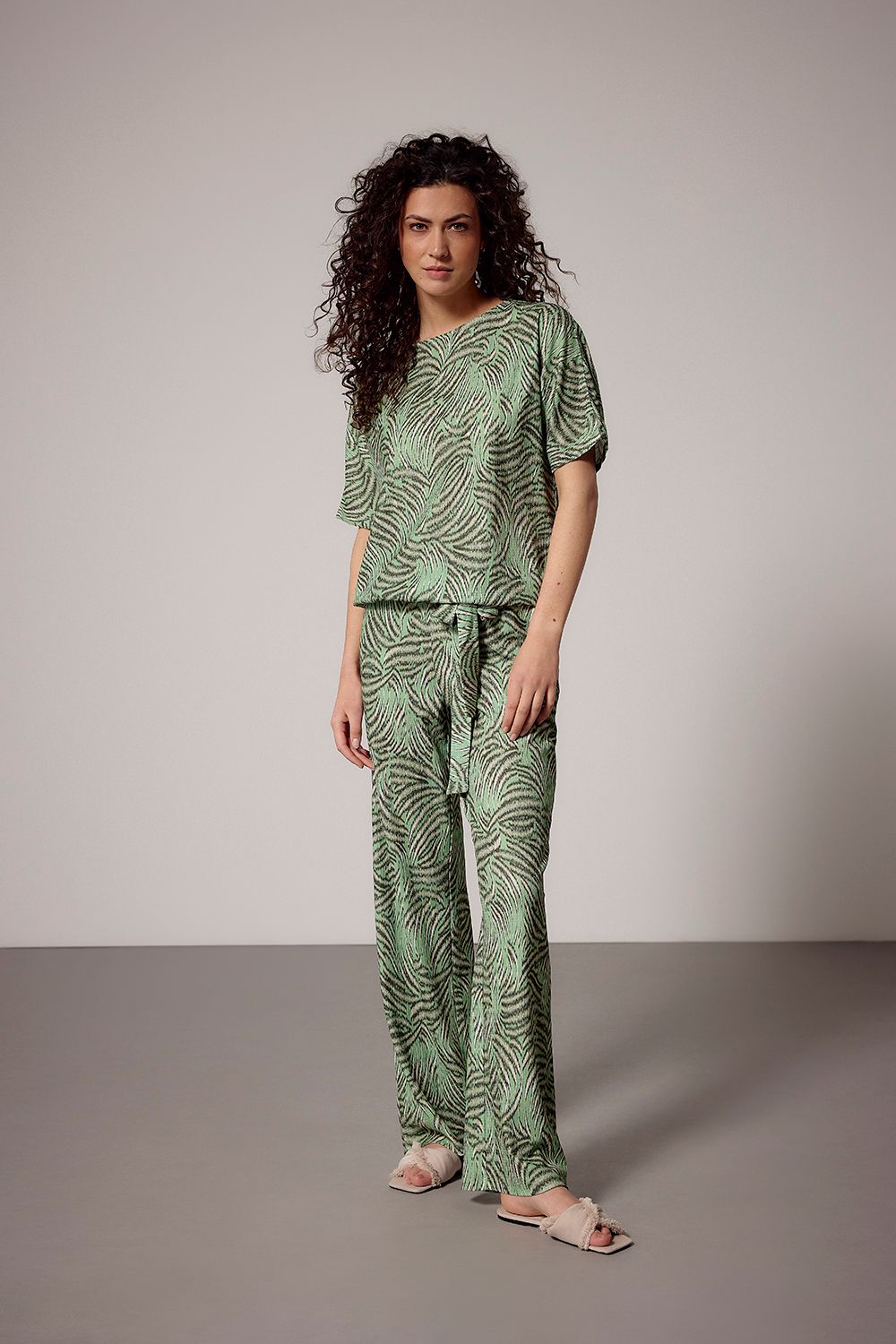 Tramontana Pants Plume Parade / D03-15-101 Print Greens