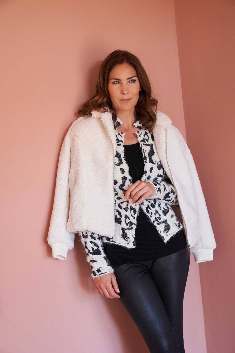 NED Cardigan Soft / 25W1-U387-01 Ecru-Black