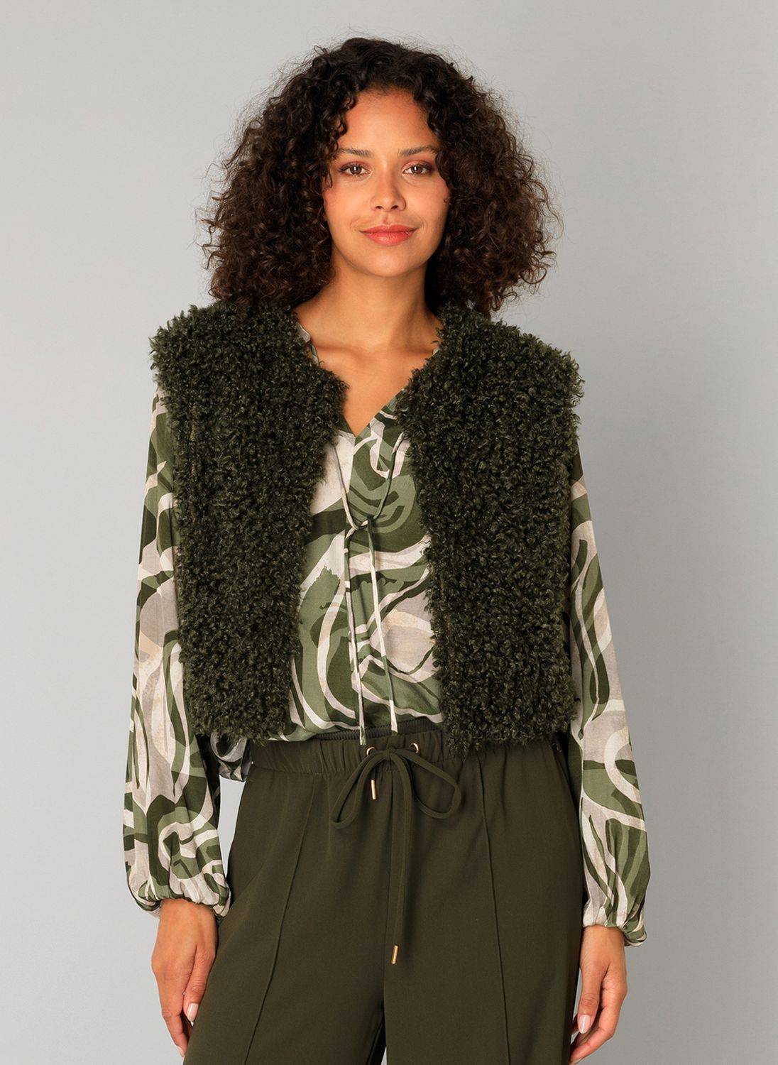 Yest Gilet Caroline Fluffy / 0005774 Army Green