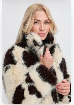B.Young Jacket Faux Fur /  20818192 BIRK COW FAKE FUR