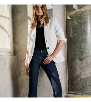 MAC Jeans  Dream Boot L32/ 0358L542990 D683 Fashion Rinsed