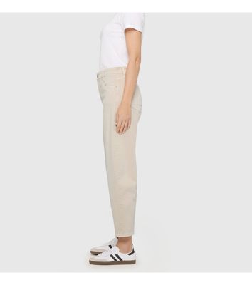 MAC Jeans Danni Barrel / 0423L310700 208V ivory