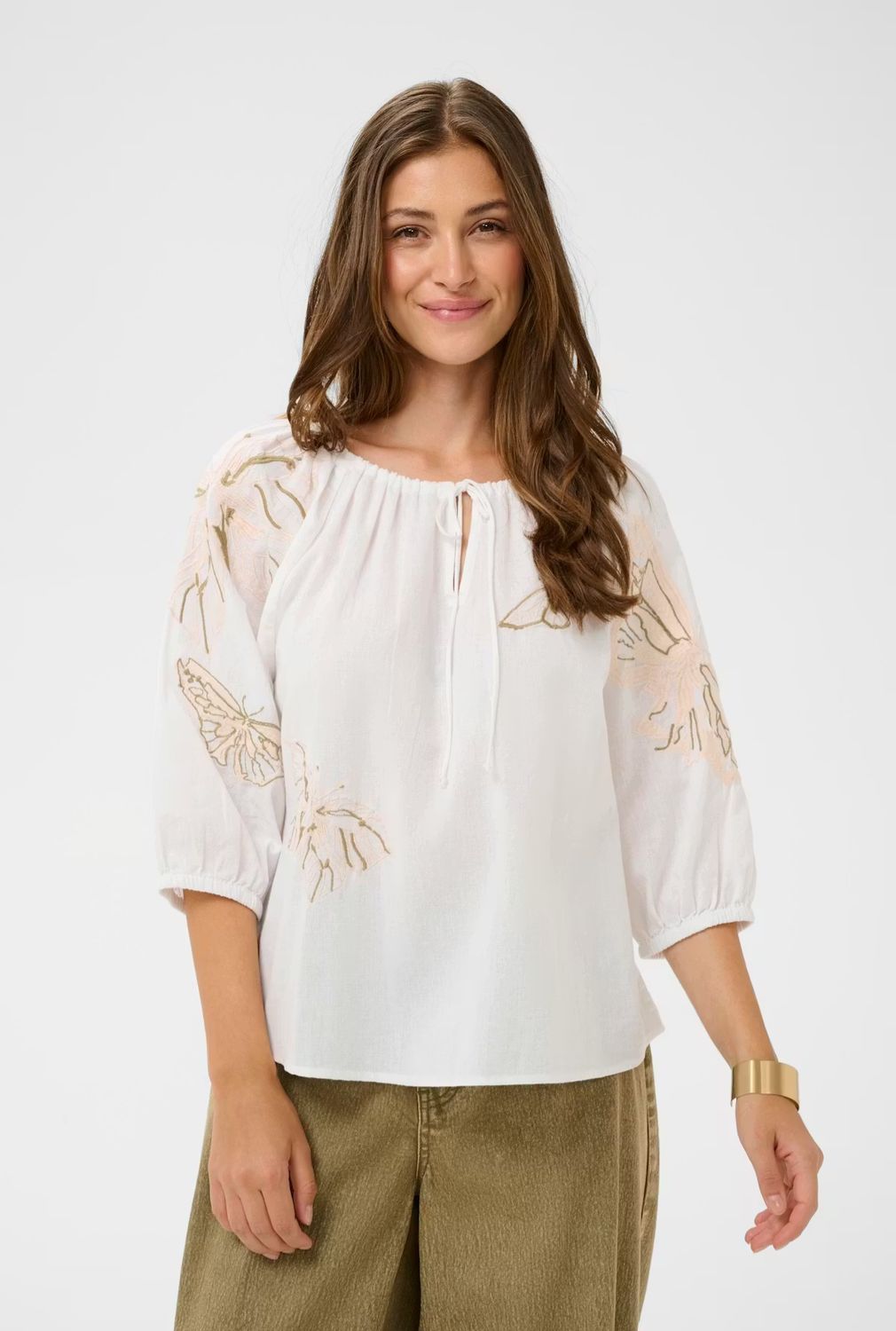 Cream Blousetop / 10614856 Snow White