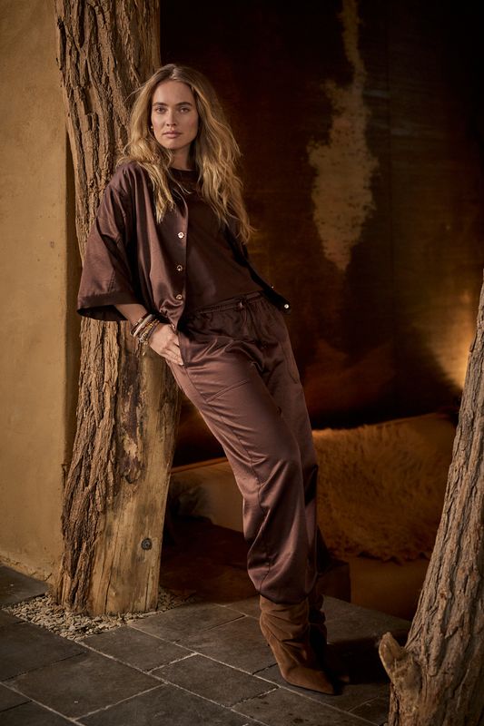 Tramontana Jacket Short Sleeve / C06-21-801 Chocolate