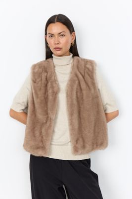 Soya Concept Waistcoat Fluffy  / 42069 8030 CAMEL