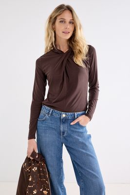Tramontana Top Twisted Neckline / C22-22-401 Cafe Noir