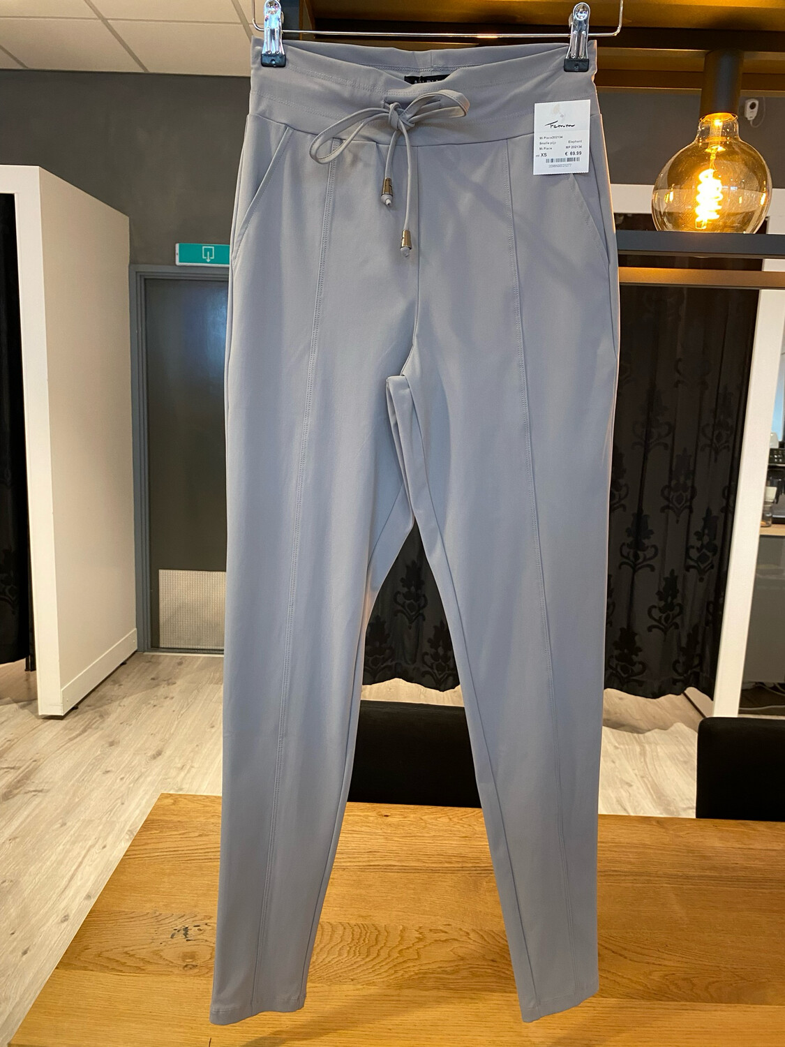 Mi Piace202134 broek Elephant Grey Mi Piace202134 broek Elephant Grey