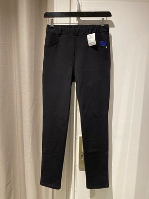 Leona Doris N basic Zwart Leona 251.13.03