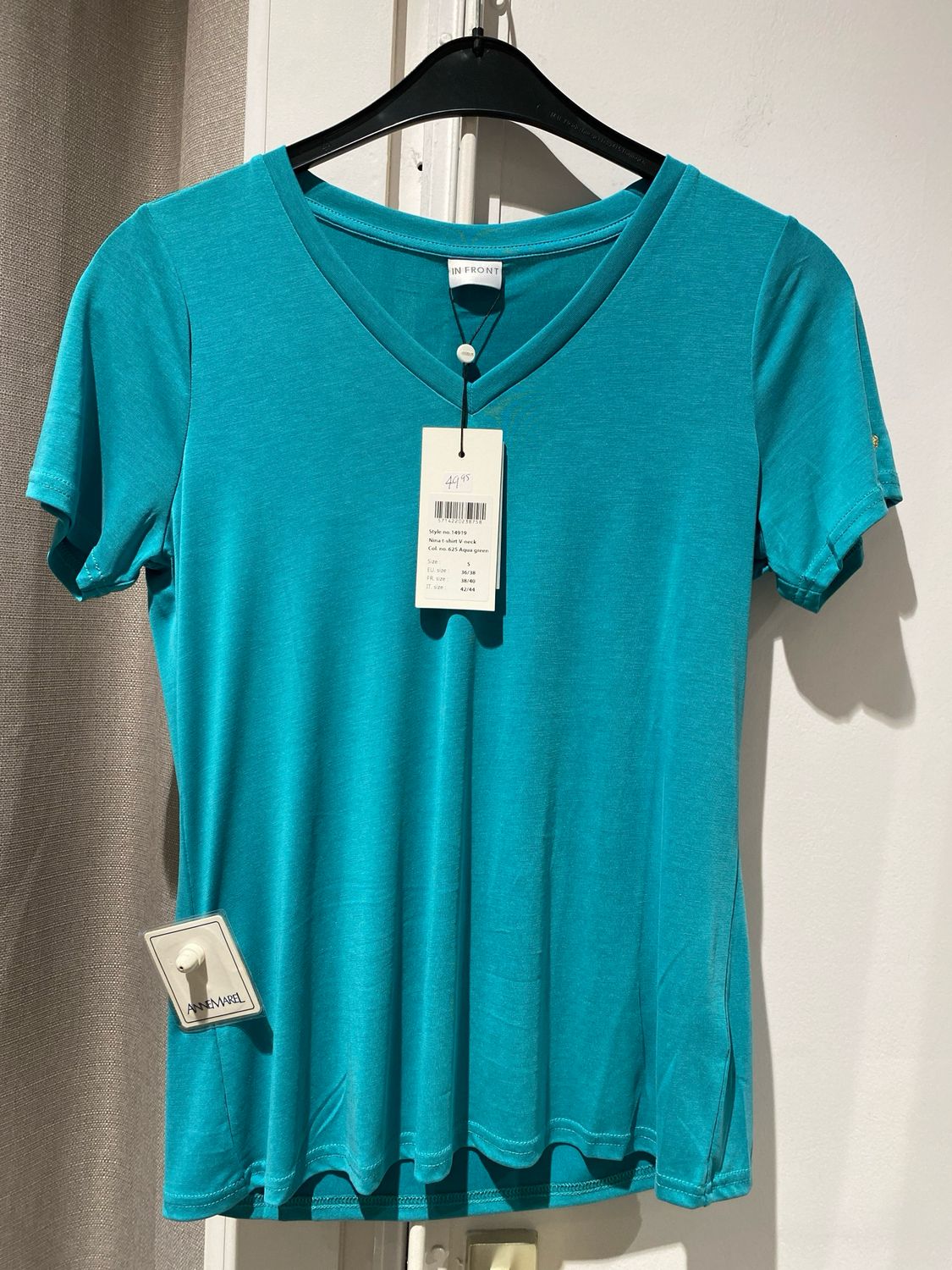 IN FRONT Nina t-shirt V-neck Aqua green 14919