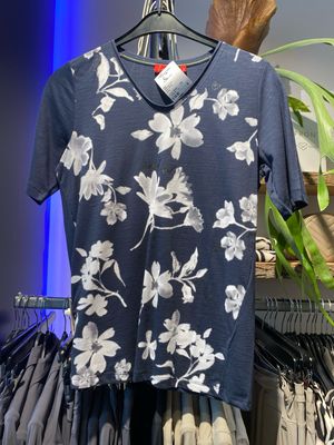 Hegler 030922 Shirt km V Marine Hegler Kamelie