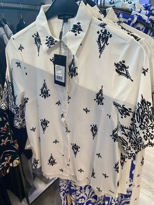 Mi Piace Blouse Wide Sleeve Border Ornament P Off White | Black MP202502BOPT
