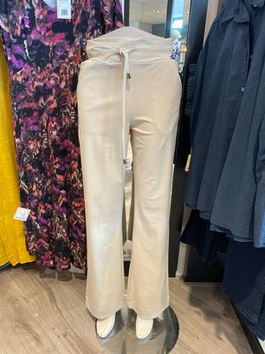Mi Piace Broek Straight Beige MP202136