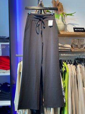Mi Piace Broek Straight Black MP202136