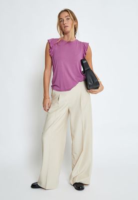 Peppercorn PCTemperence Ruffle Jersey Blouse 7002 Rosebud Pink PC7731 Peppercorn PCTemperence Ruffle Jersey Blouse 7002 Rosebud Pink PC7731