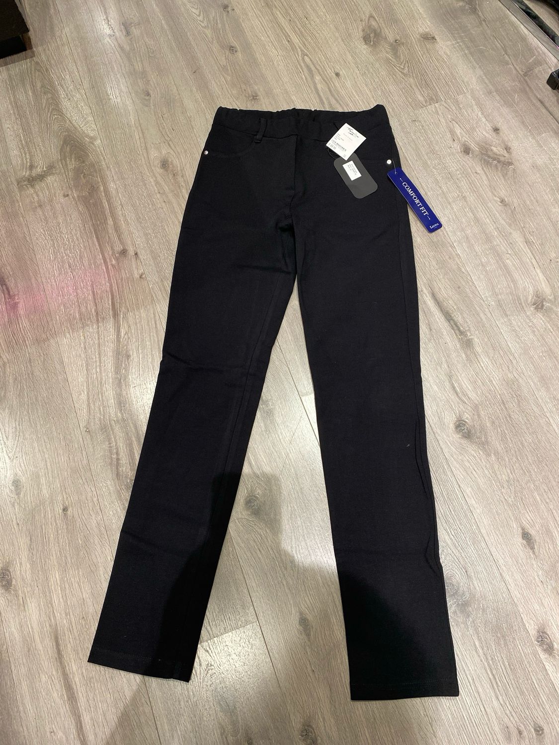 Leona Doris N-lengte Zwart Leona 13.03