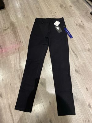 Leona Doris N-lengte Zwart Leona 13.03