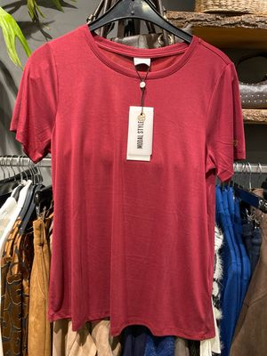 IN FRONT Nina t-shirt Burgondy 14312