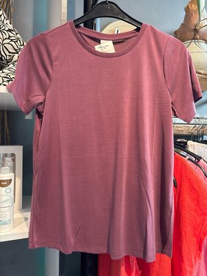 In Front Nina t-shirt km 0-hals Red Wine 14312 In Front Nina t-shirt km 0-hals Red Wine 14312