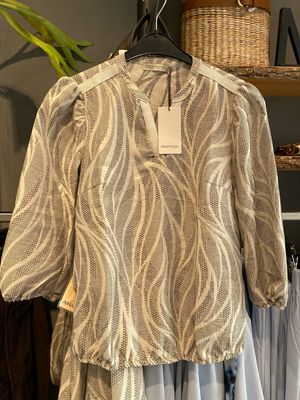 Dreamstar blousetop FLOW Walnut Z26 114 Celeste Dreamstar blousetop FLOW Walnut Z26 114 Celeste