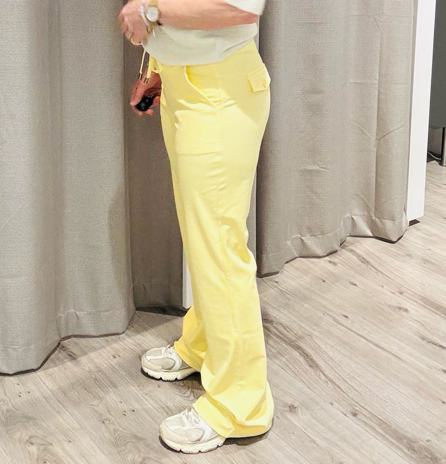 Fiori Broek recht uni Lemon Yellow Fiori K2020035