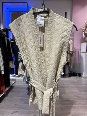 Soultouch Bodywarmer strikriem Sand Soultouch Soof Soultouch Bodywarmer strikriem Sand Soultouch Soof