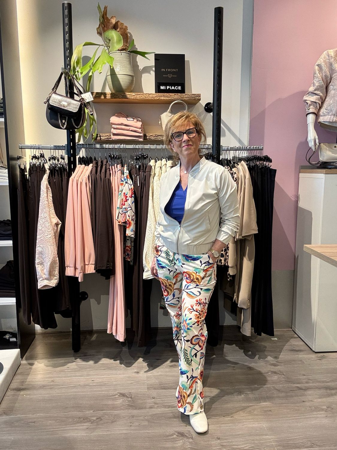Mi Piace Broek Straight Embroidered Multicolour MP202136EBPT