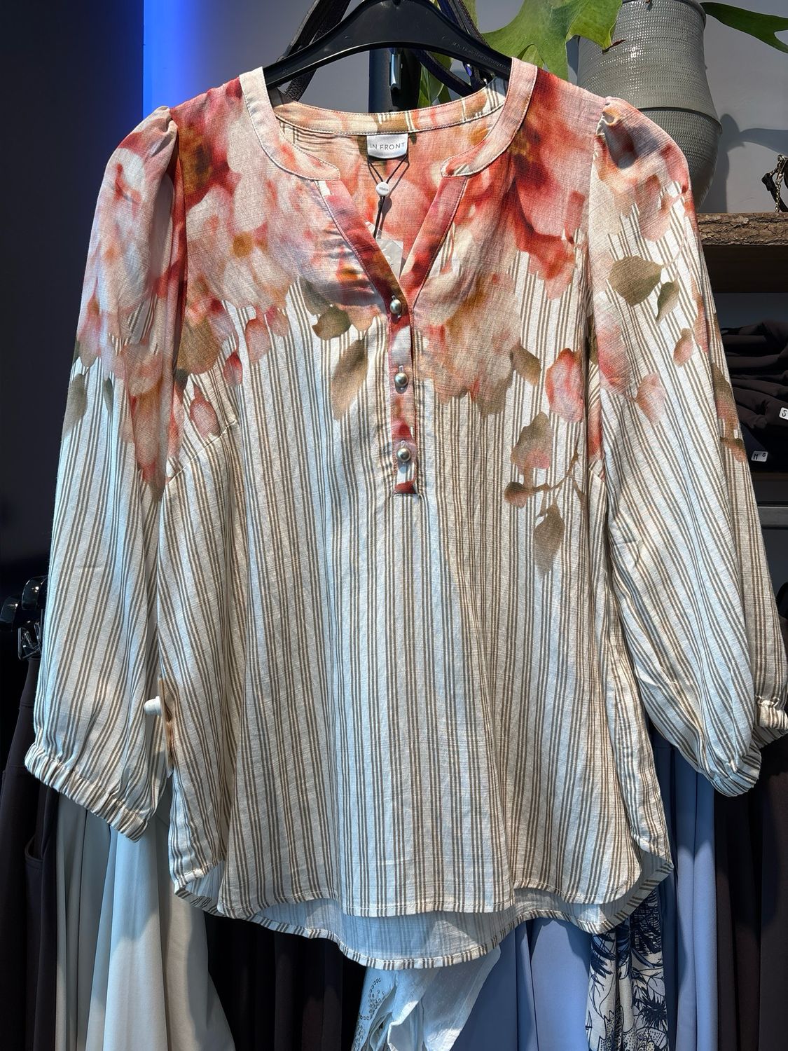 IN FRONT Clear blouse Rose 17061