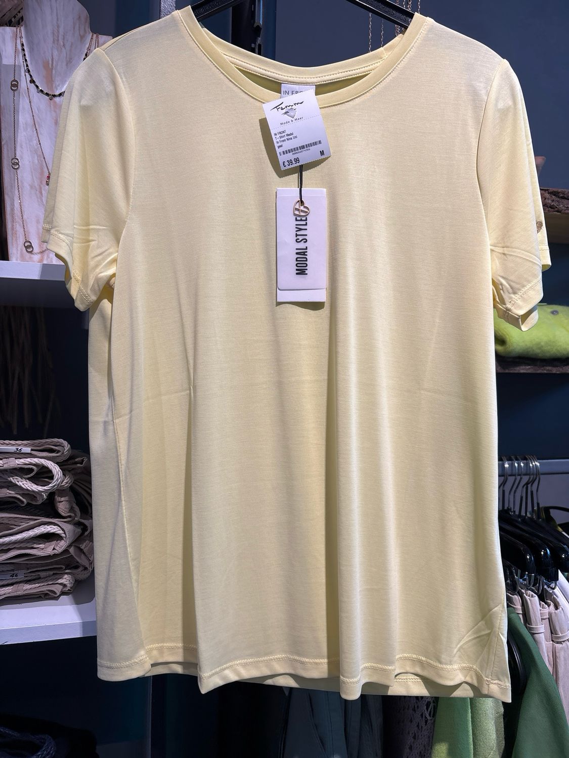 In Front T-Shirt Modal geel 14312