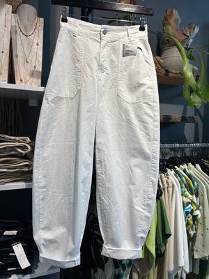 Basement pantalons katoen wit Carly Barrel Basement pantalons katoen wit Carly Barrel