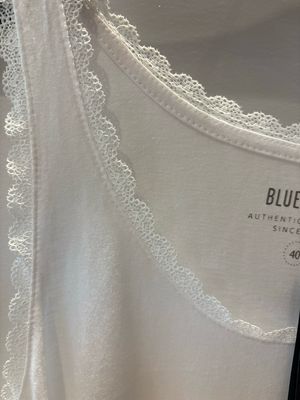 Blue Seven Da Top, Rundhals WEISS 100139-00 Blue Seven Da Top, Rundhals WEISS 100139-00