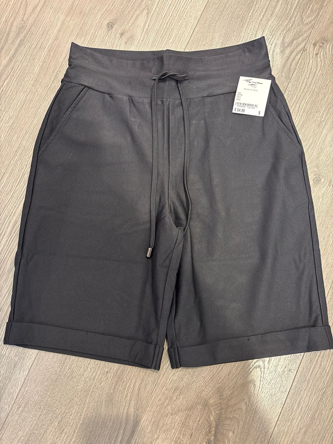 Fiori 251016 Black Short