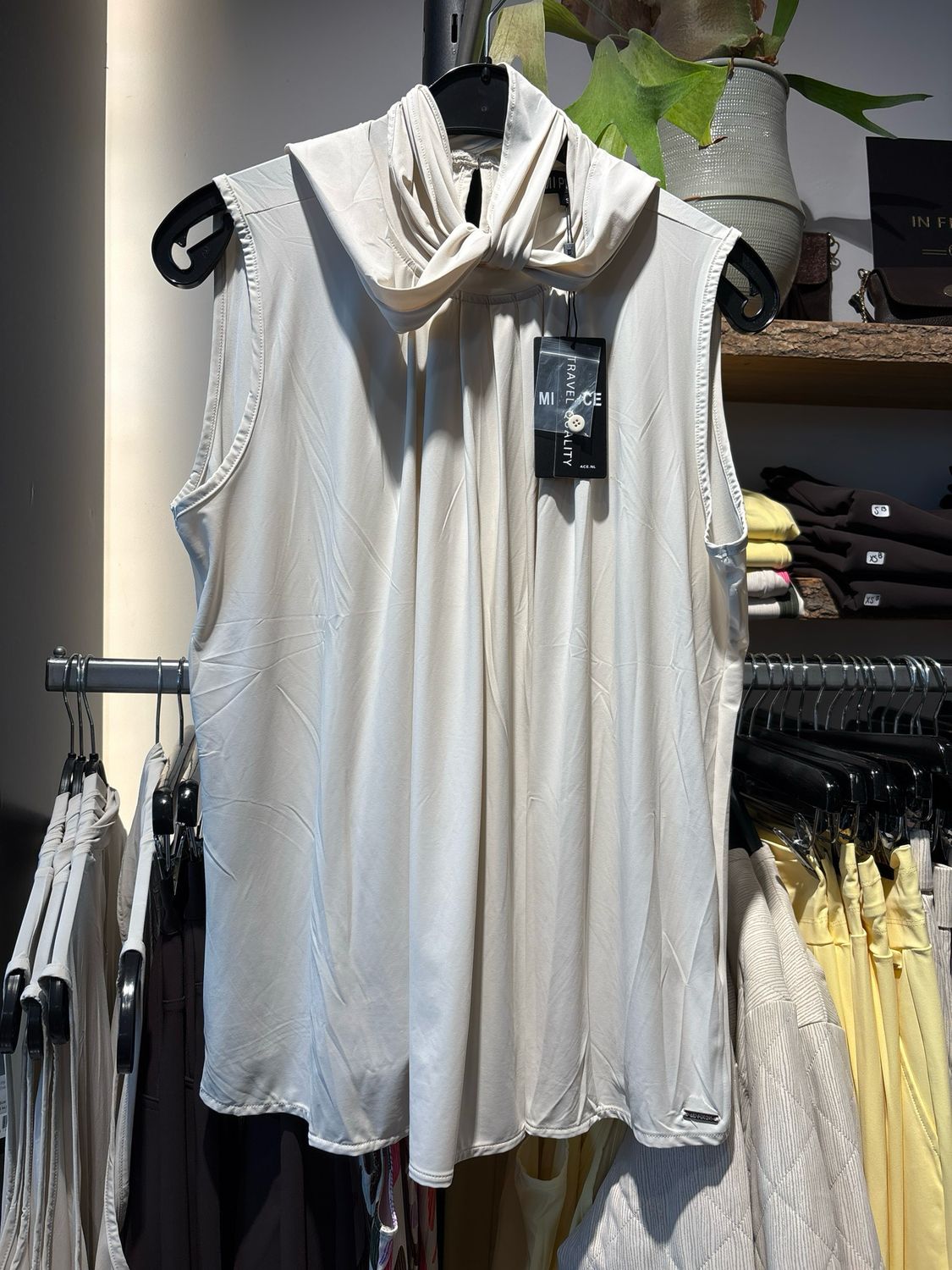 Mi Piace Blouse Bow Light Sleeveless Kit MP202830