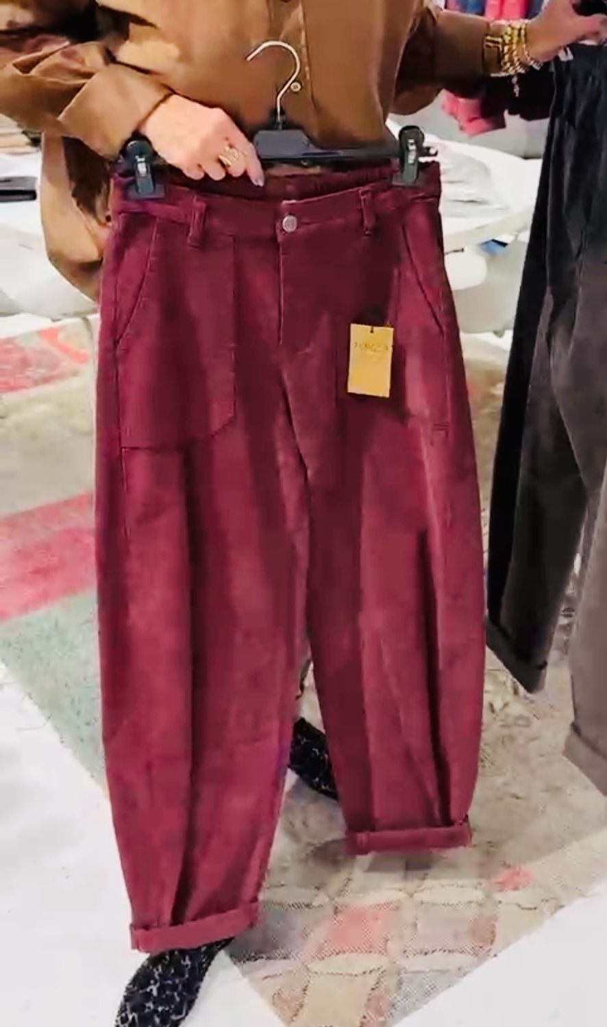 Basement Carly Barrel Katoen Rib Burgundy Carly Rib