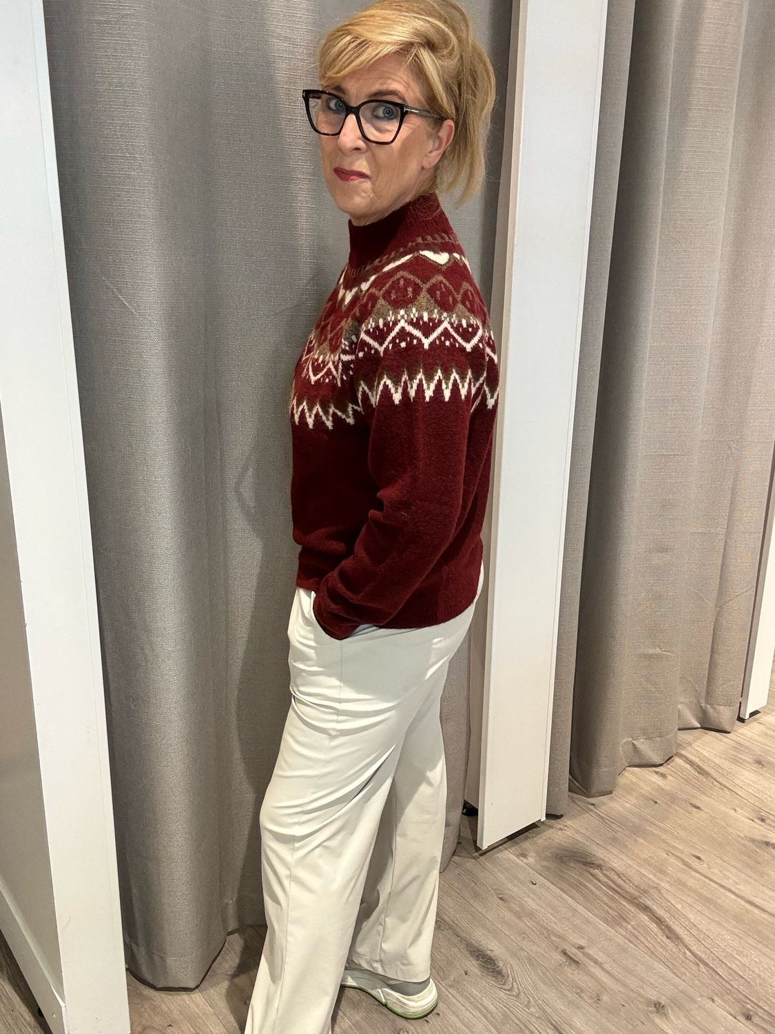 Cream CRCherrie Pullover Carbernet Island 10615330