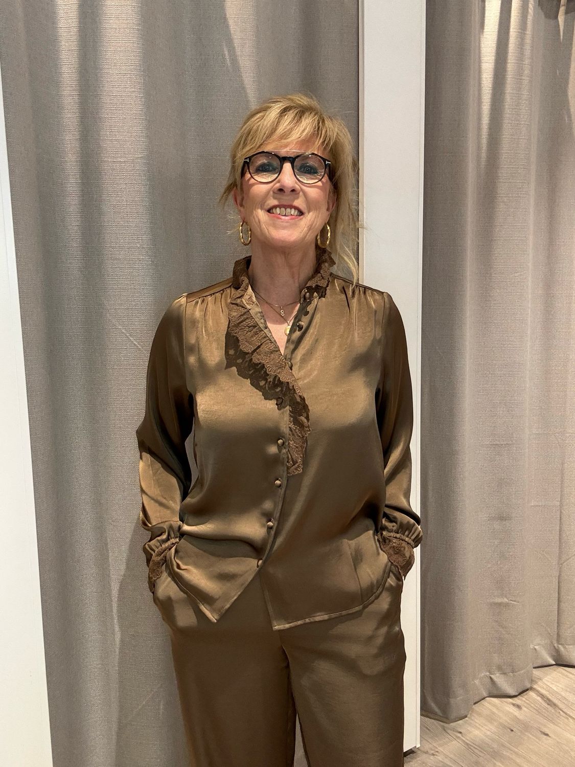 In Front Faye blouse kant Brown 17292