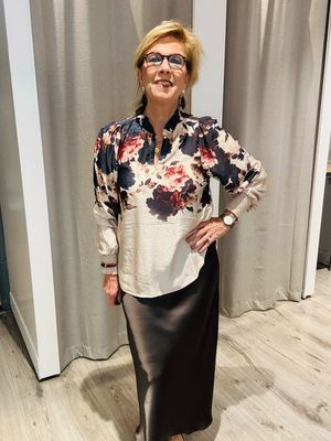 In Front Freecia blouse Cream 17301 In Front Freecia blouse Cream 17301