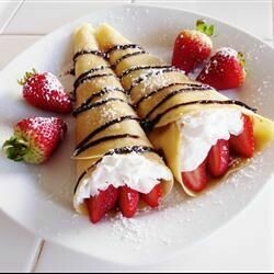 Crema Chantilly + 1 Fruta + Chocolate