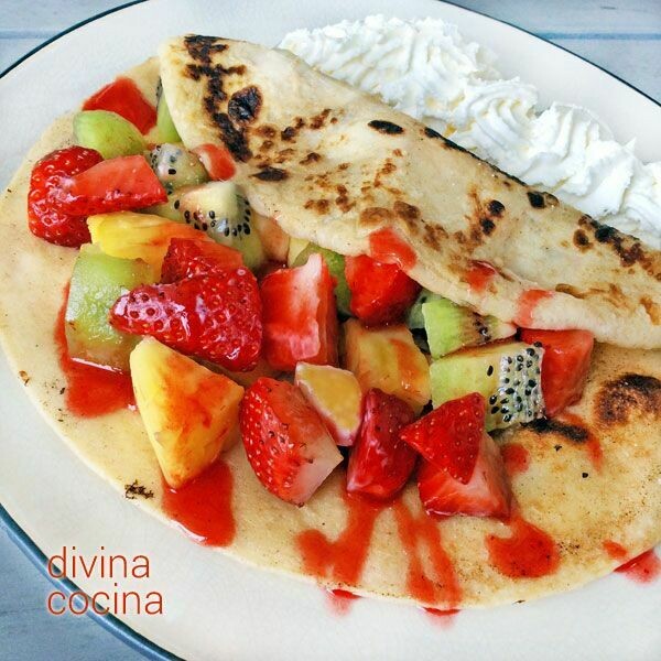 Frutas Varias + Nutella + Crema chantilly + Chocolate + Helado de vainilla