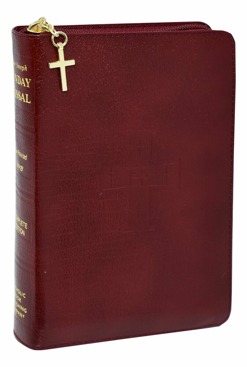 St Joseph Sunday Missal Zippered 820/09