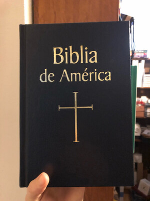 Biblia de America Navy blue