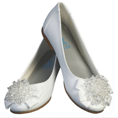 Anna - C White Patent Flat Shoe Crystal Bead Bow