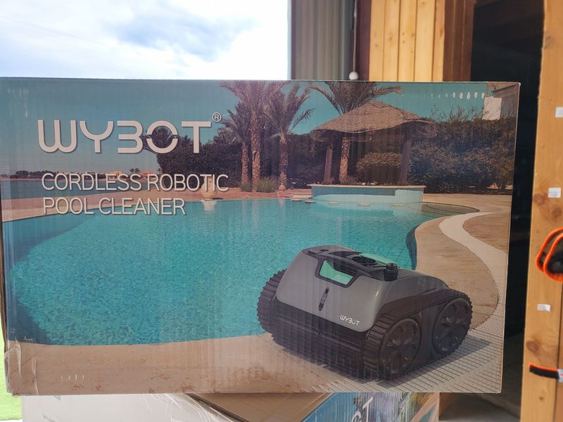 Robot wybot OS7010