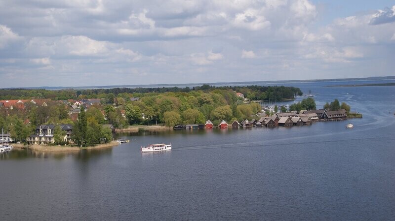 Ab/an Röbel "3 Seenfahrt zum Fleesensee von 12:15-15:40 Uhr