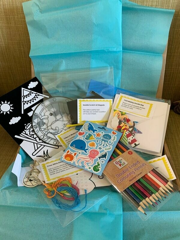 Seaside themed letterbox craft kit
