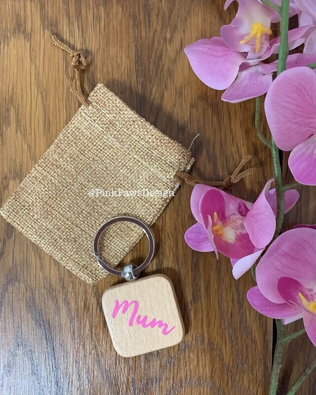 Personalised 'Mum' wood key ring