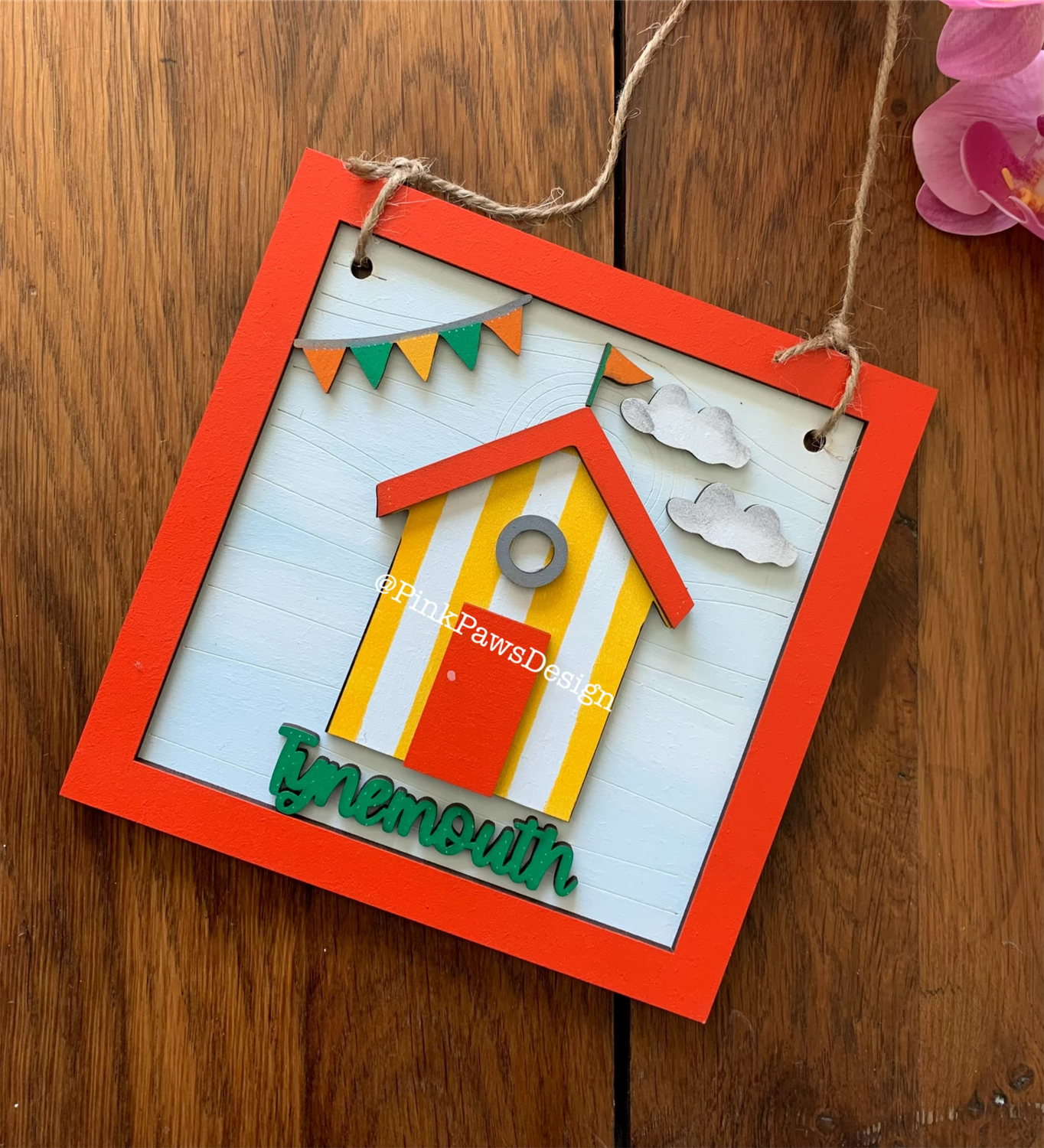 Hand painted ‘Tynemouth’ driftwood hanging sign