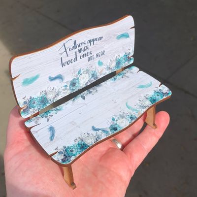 Memorial Bench - Feathers Appear When Loved Ones Are Near (2 Options)