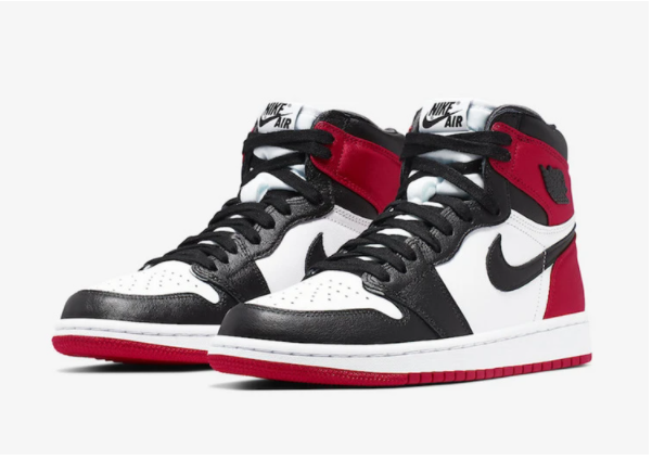 AIR JORDAN 1 RETRO HIGH SATIN &#39;&#39;BLACK TOE&#39;&#39;