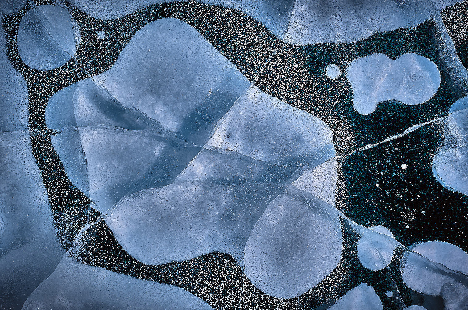 Methane bubbles in ice